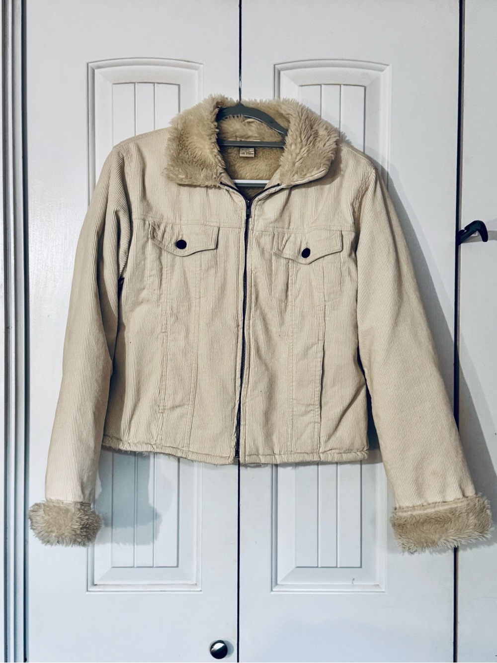 Women's Teddy-Lined Corduroy Jacket - Cream perfect for FALL SF415